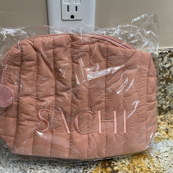 SACHI Quilted Blush Cosmetic Bag - Picture 1 of 3
